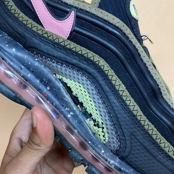 Nike Air Max Terrascape 97 “Black Olive Elemental Pink” - Picture 16 of 17